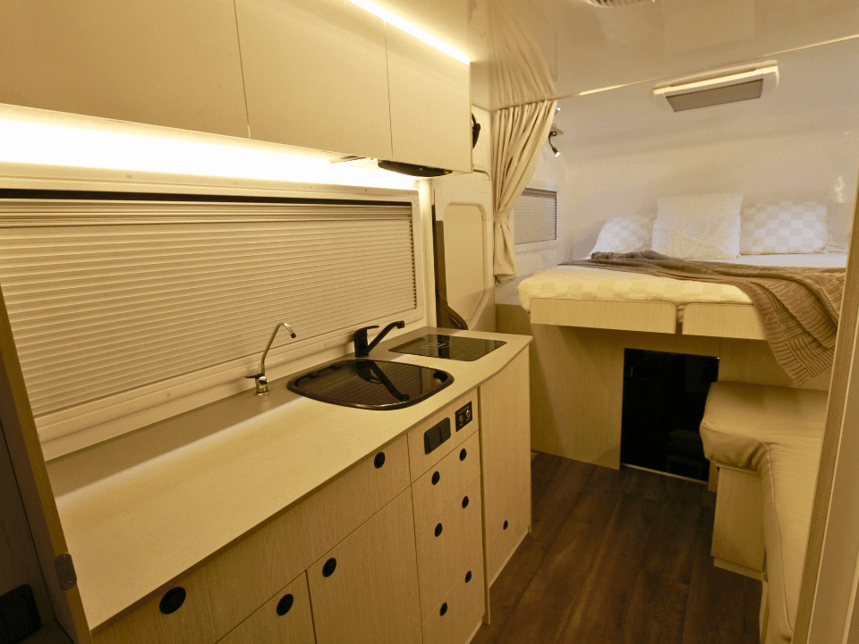 Motorhome kitchen and habitation systems